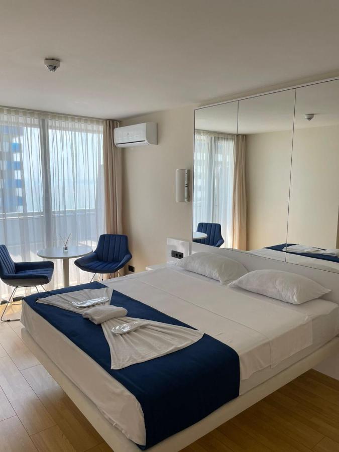 Orbi City Batumi Aparthotel Dış mekan fotoğraf