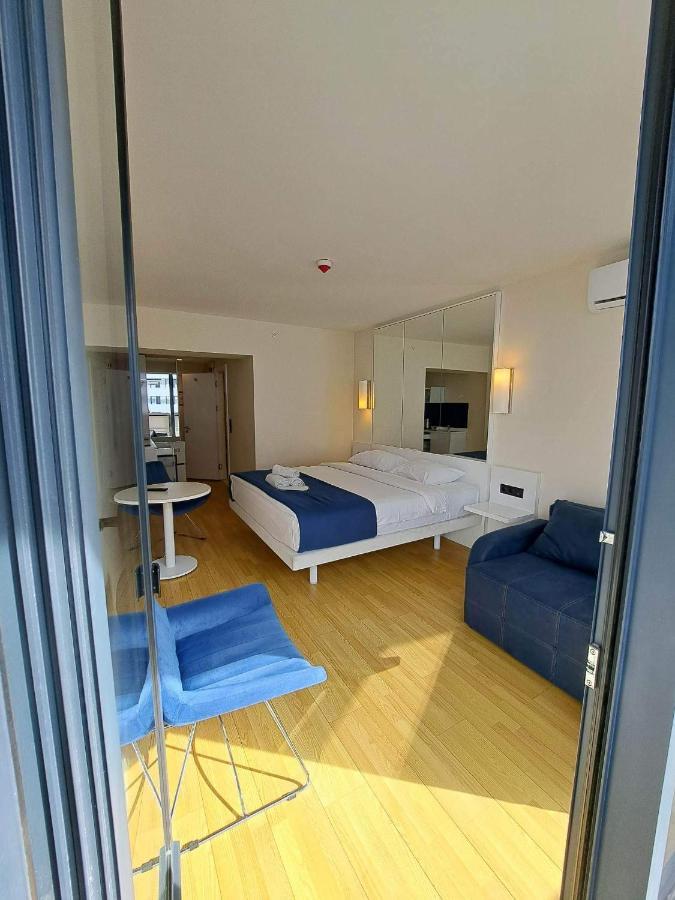 Orbi City Batumi Aparthotel Dış mekan fotoğraf